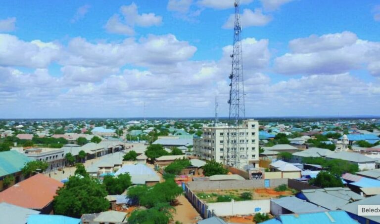 Dagaal culus oo ka dhacay Beled-Xaawo kadib markii la keenay taliyaha cusub ee NISA Gedo